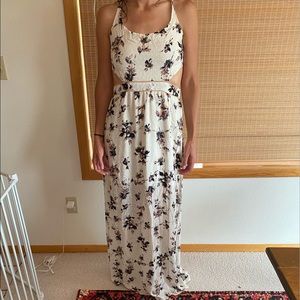 Honey Punch Floral Maxi Dress